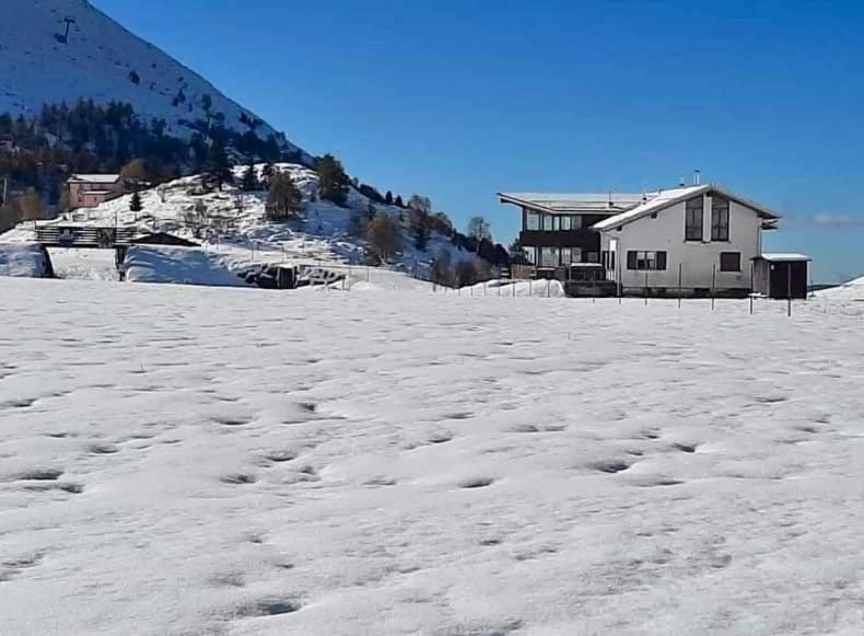 דירות Introbio La Casa Di Sara In Valsassina מראה חיצוני תמונה
